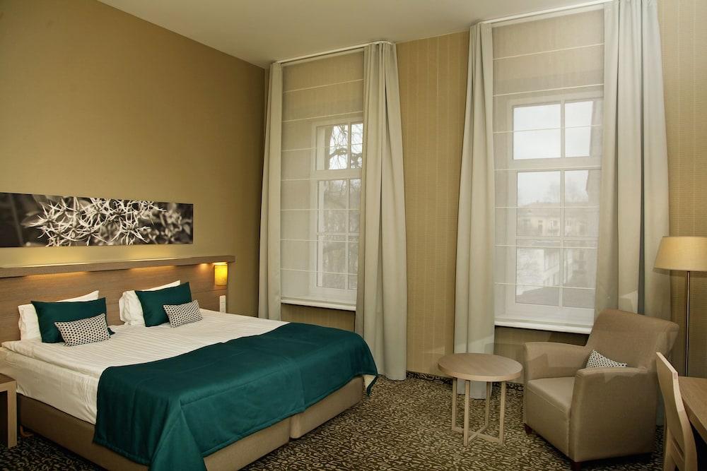 City Hotels Algirdas Vilnius Bagian luar foto