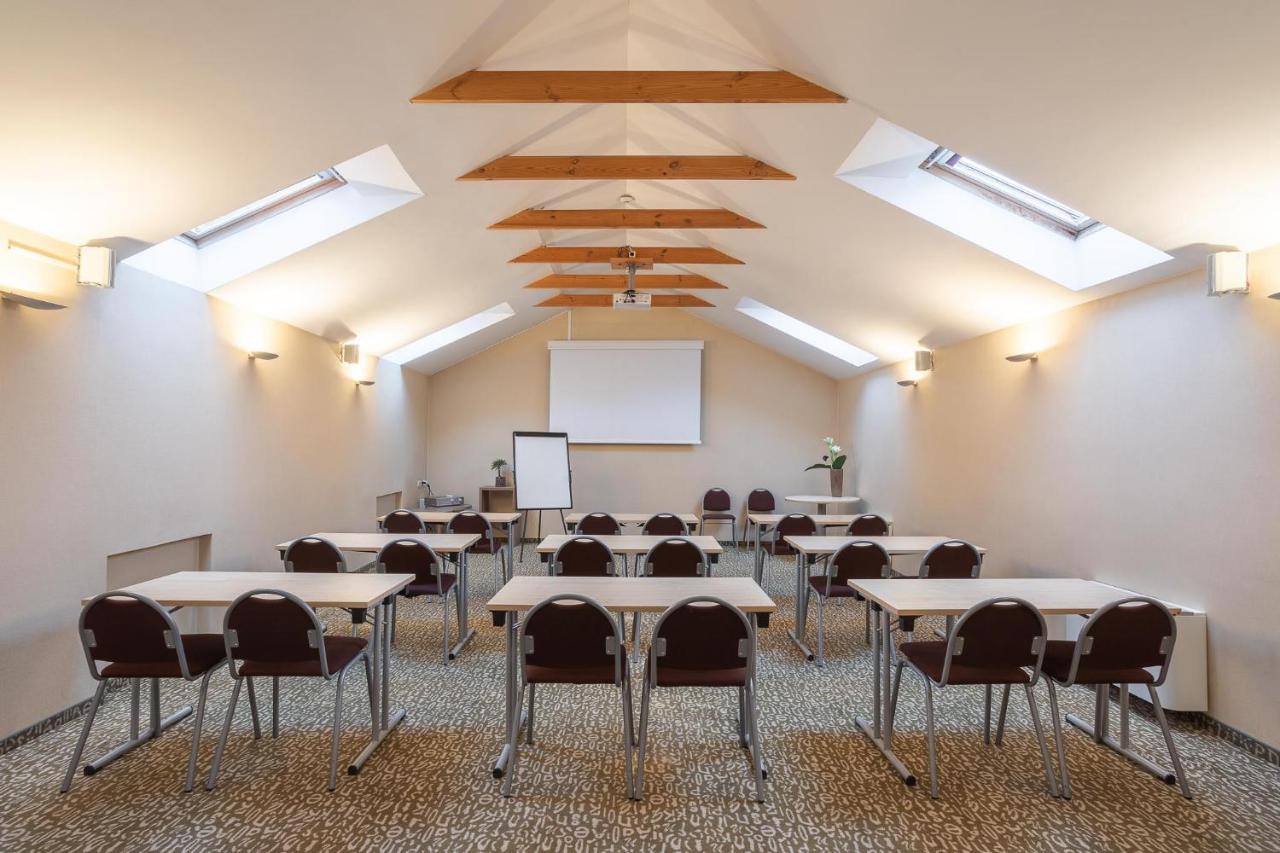 City Hotels Algirdas Vilnius Bagian luar foto